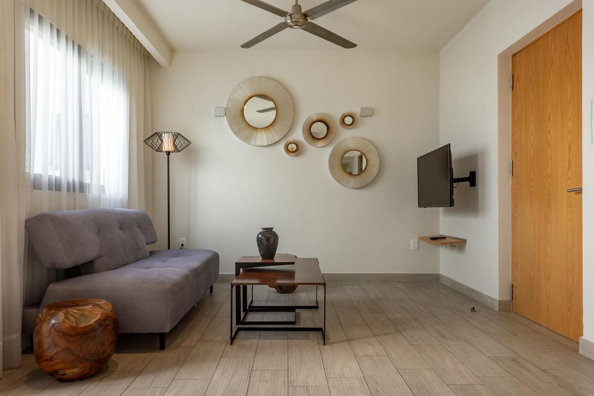 Opal Suites Apartments 신데 델 카르멘 외부 사진